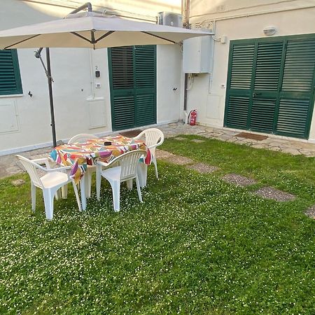 Le Tre Isolette A 200M Dal Mare Daire Marina Di Pisa Dış mekan fotoğraf
