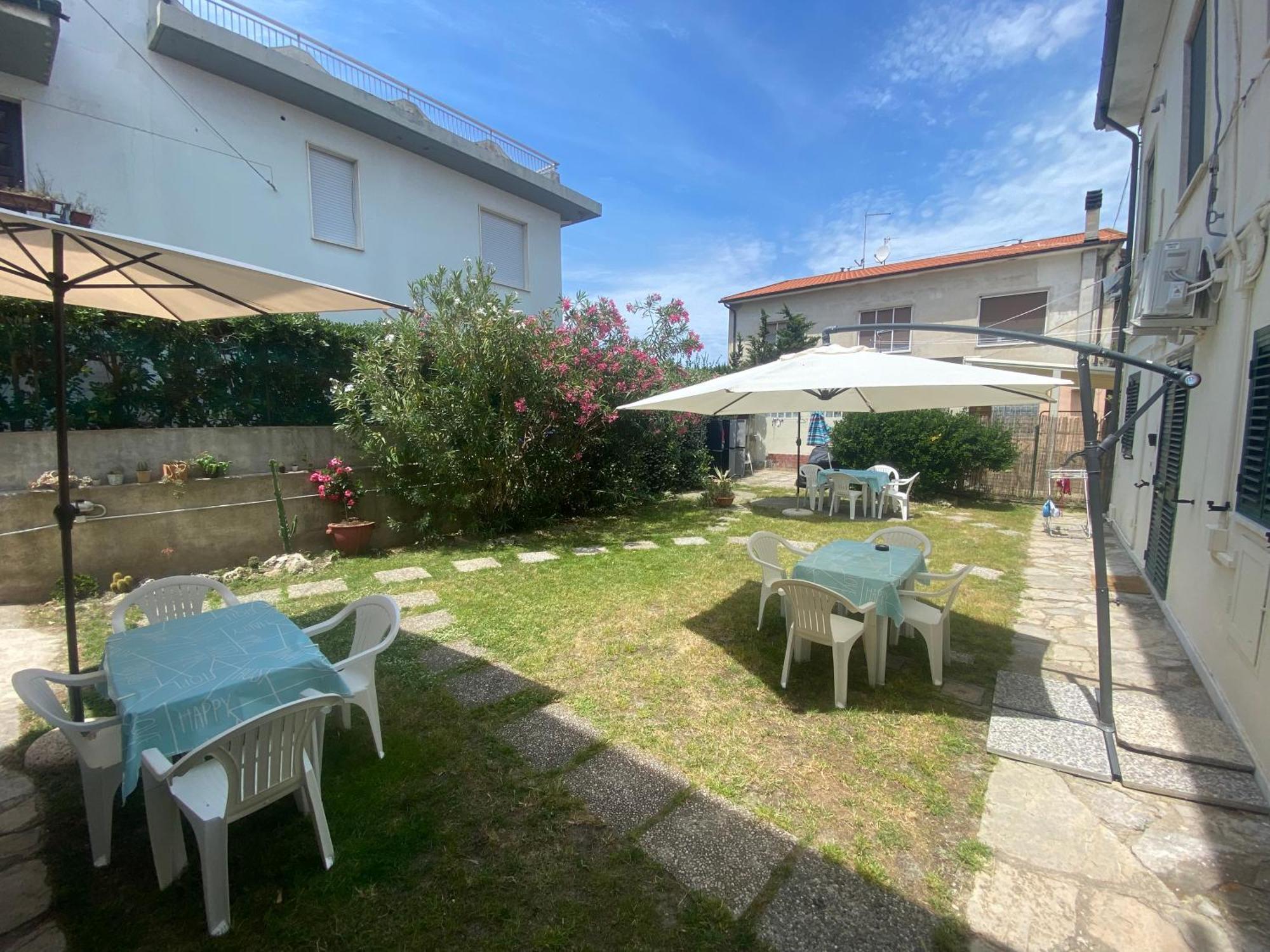 Le Tre Isolette A 200M Dal Mare Daire Marina Di Pisa Dış mekan fotoğraf