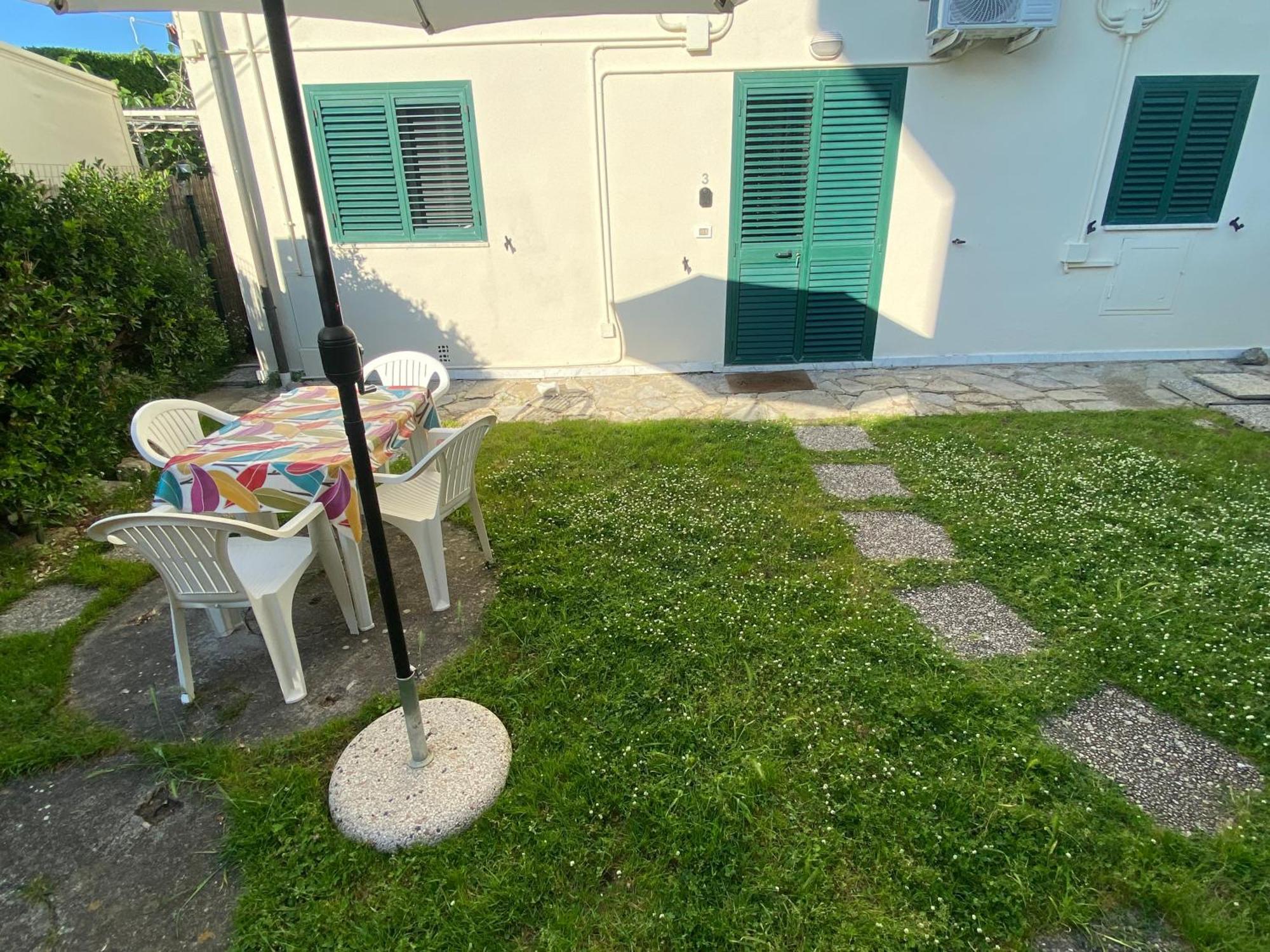 Le Tre Isolette A 200M Dal Mare Daire Marina Di Pisa Dış mekan fotoğraf